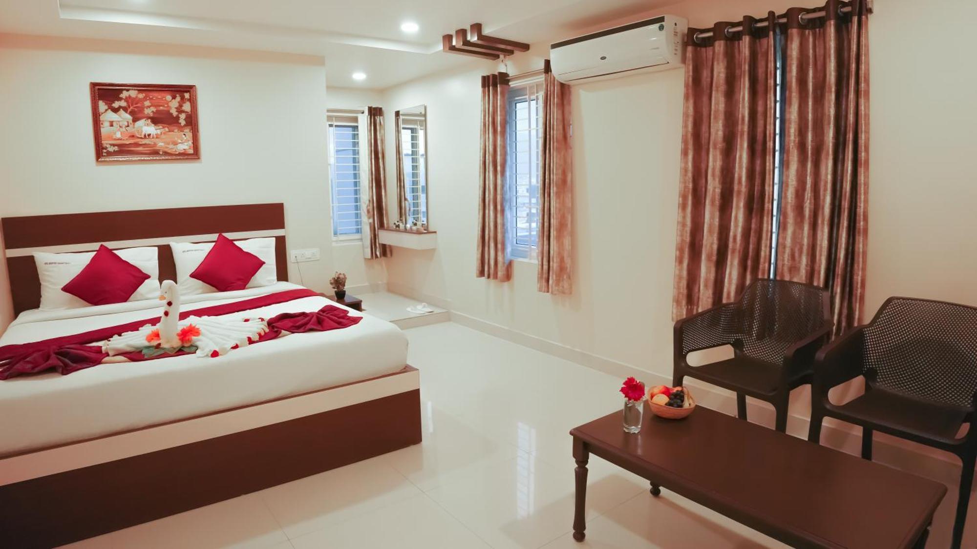 Hotel Mountview Comforts Tirupati Kültér fotó